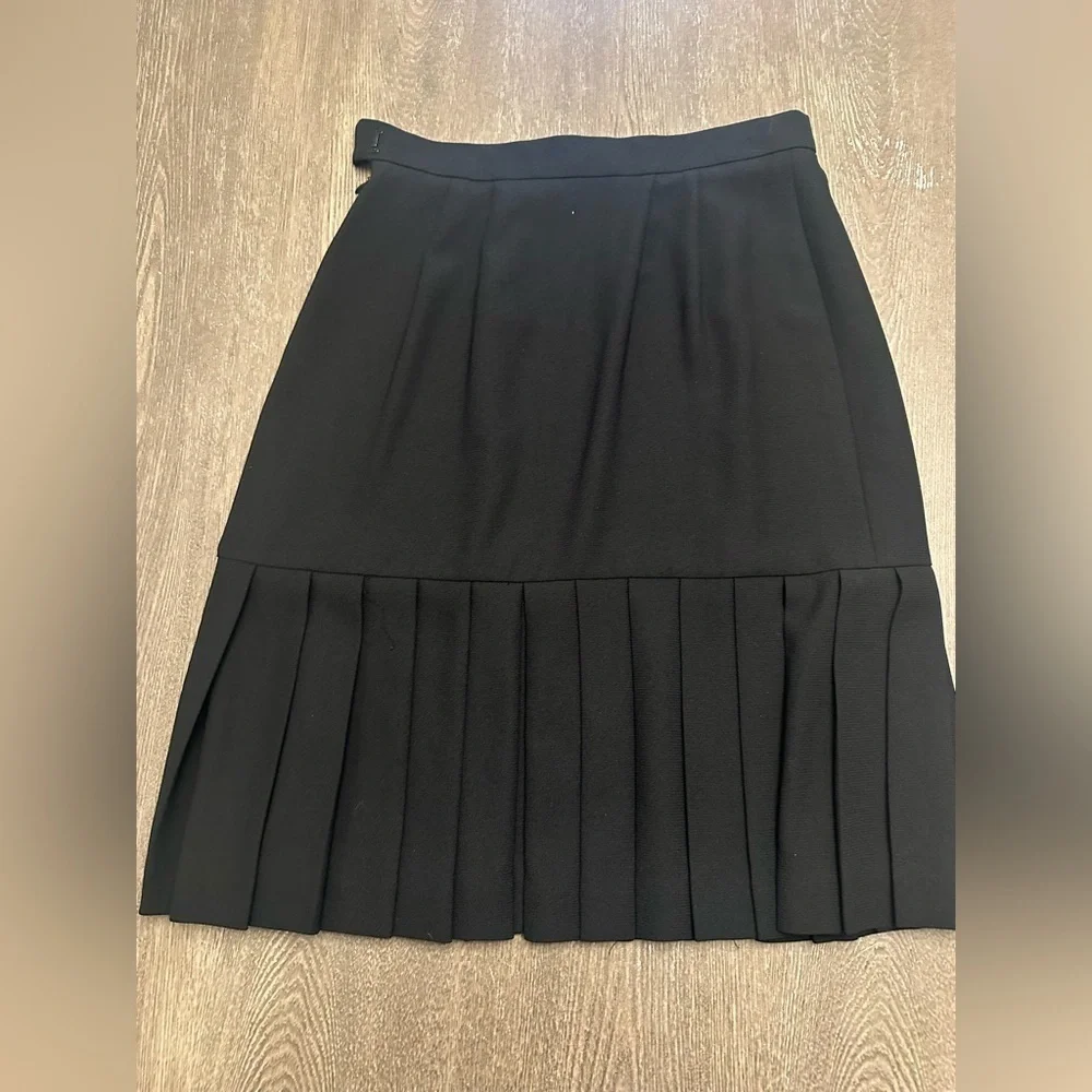 DONCASTER BLACK DOUBLE BUTTONED FLAIR BOTTOM BUSINESS SKIRT - Size 4 SKU:552 - Picture 4 of 6